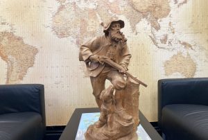 Ortisei Wood Carving travels from Sheffield, UK to it's origins in Val Gardena, Italy